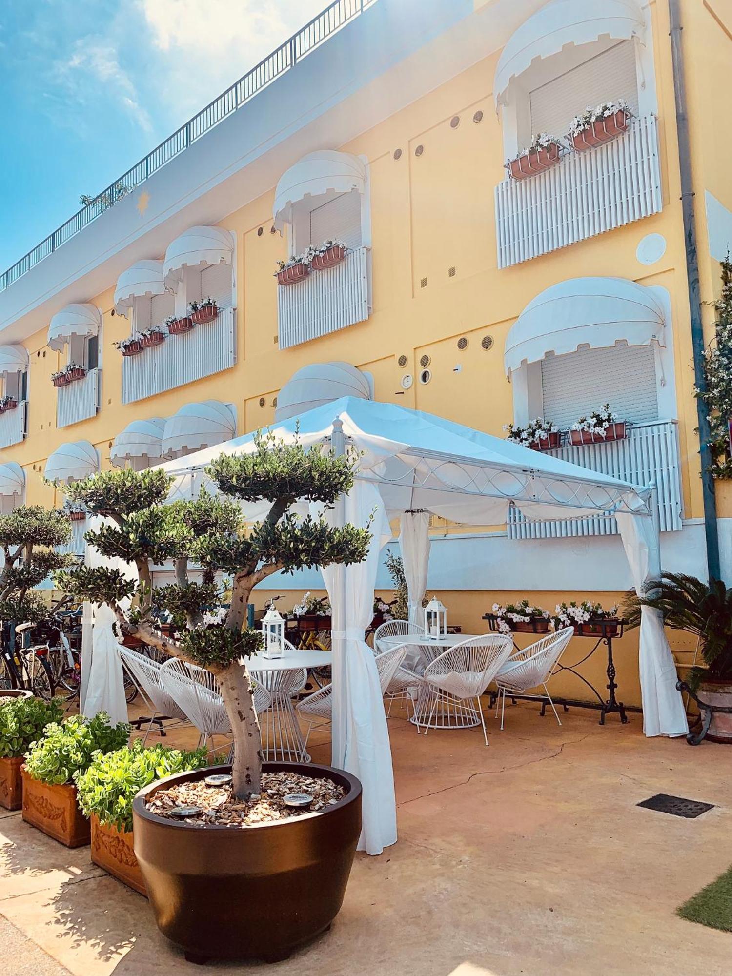 Meuble Tripoli Otel Grado Dış mekan fotoğraf