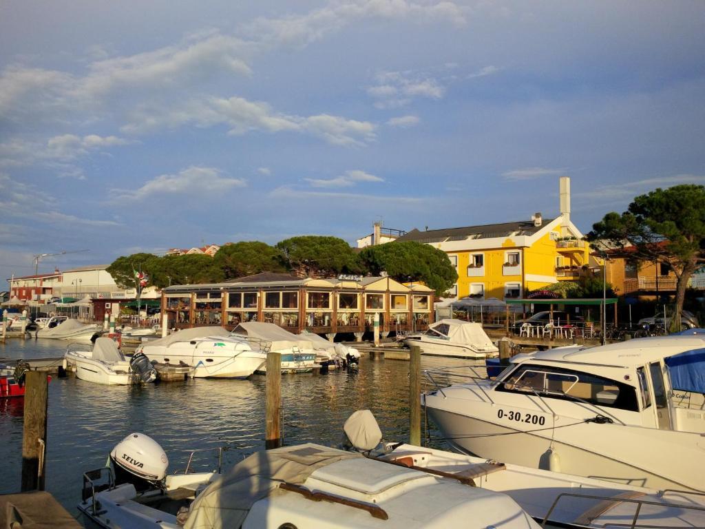 Meuble Tripoli Otel Grado Dış mekan fotoğraf